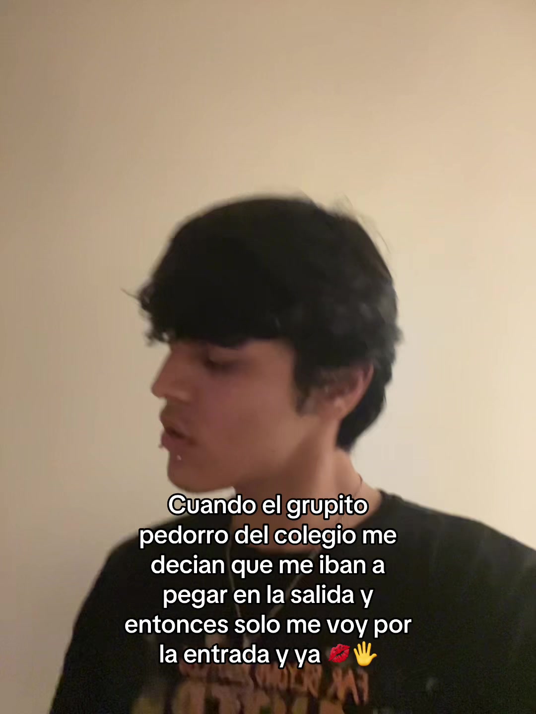 @メ