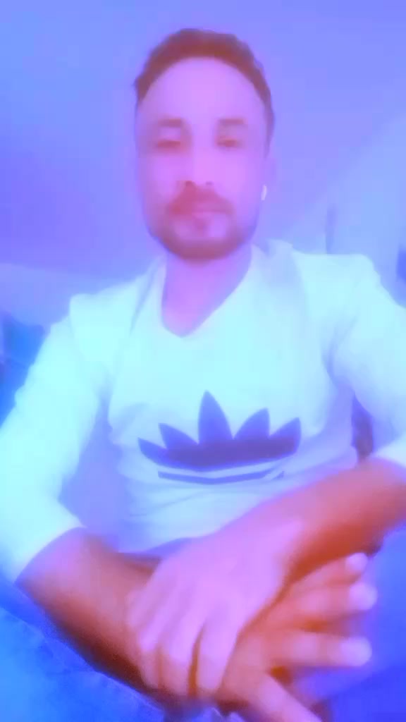@अधुरो 😭सपना 🇳🇵🇦🇪मेरो 🙏🙏