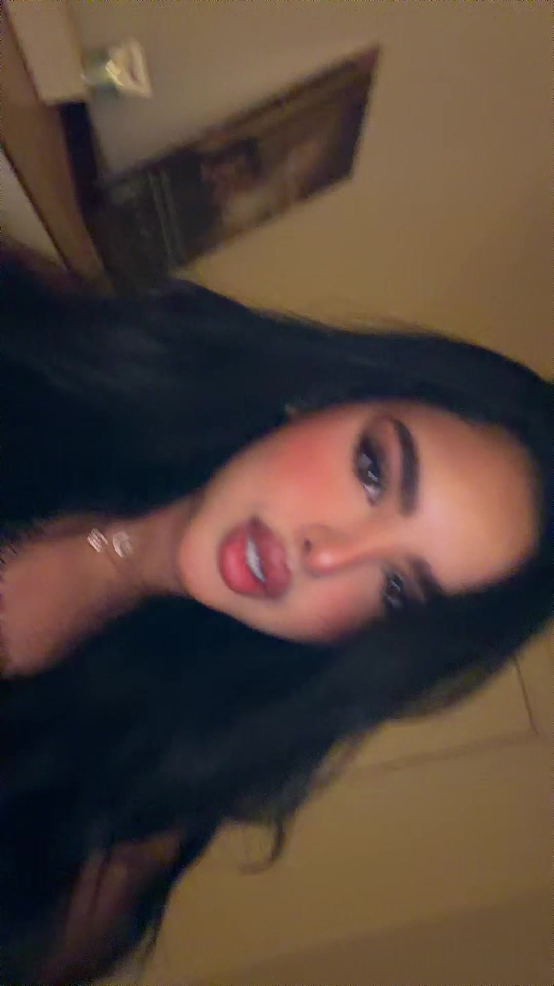 @Lara ๐