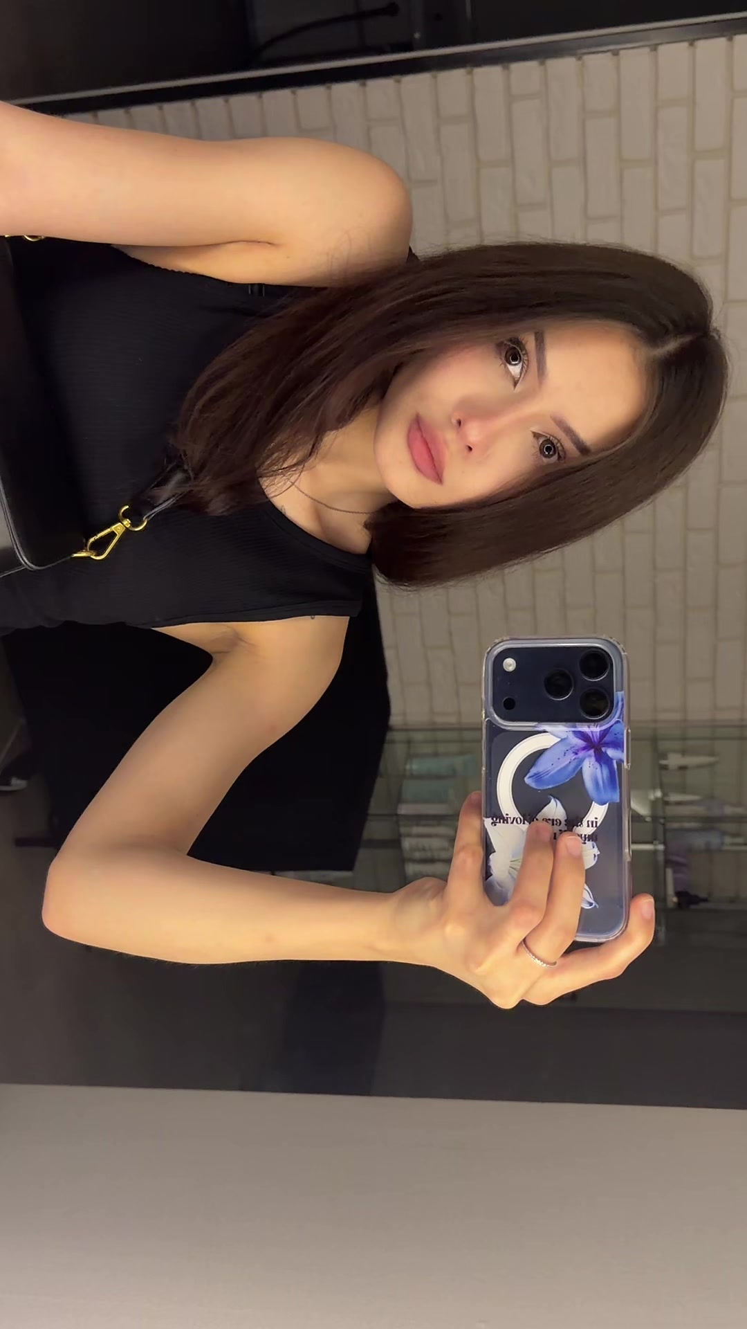 @qhahwi
