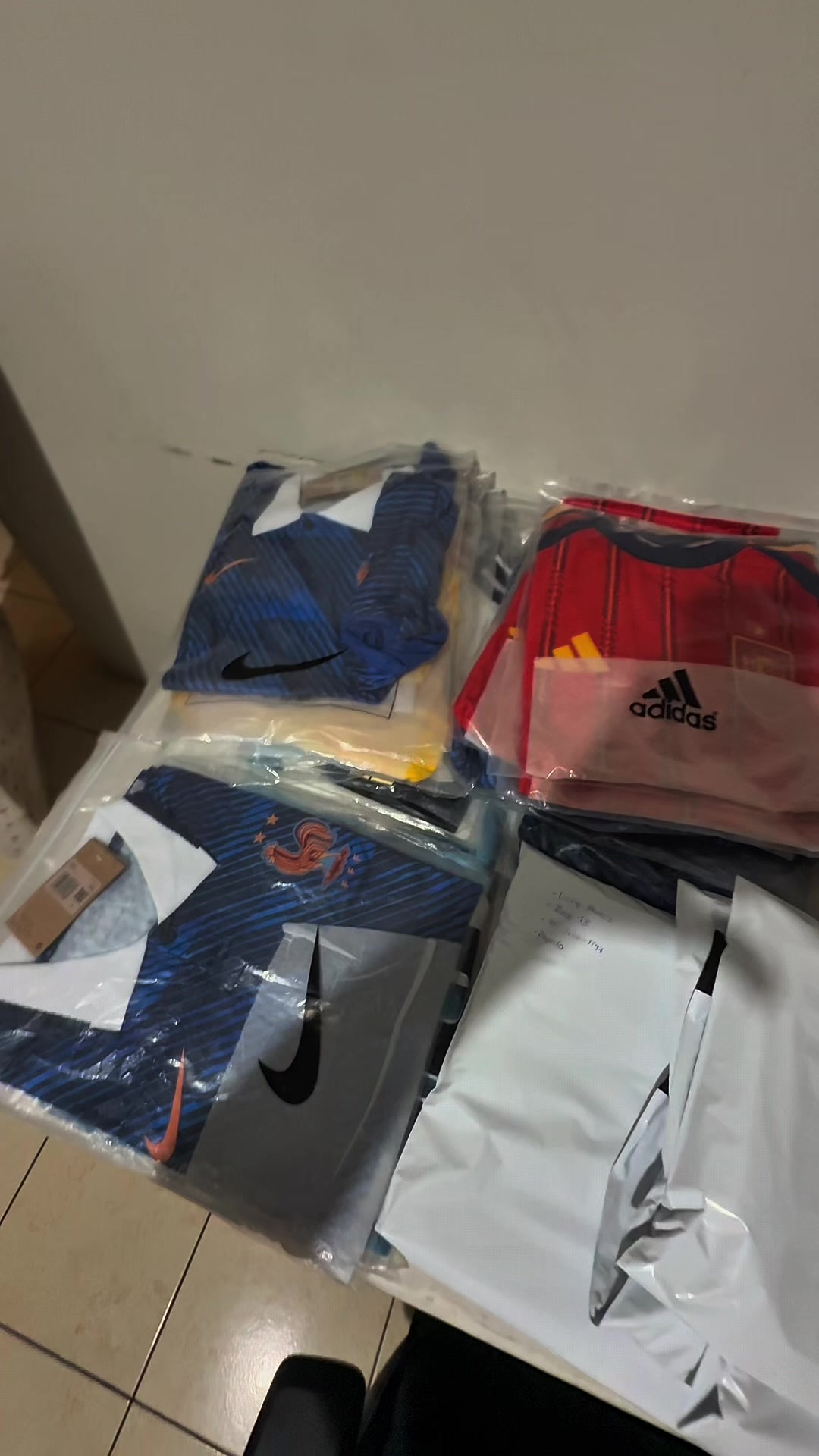 @spacewear.gt