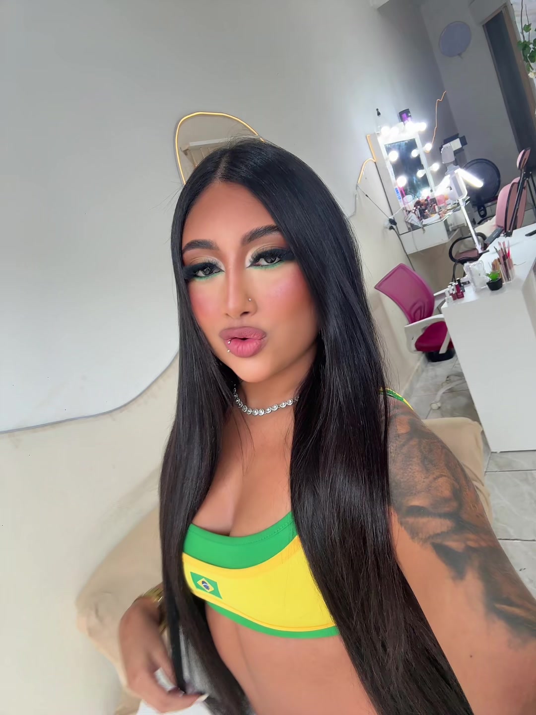 @Gabriela pessanha💋