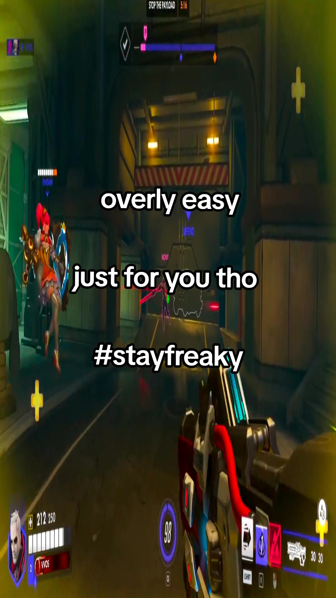 @⃟