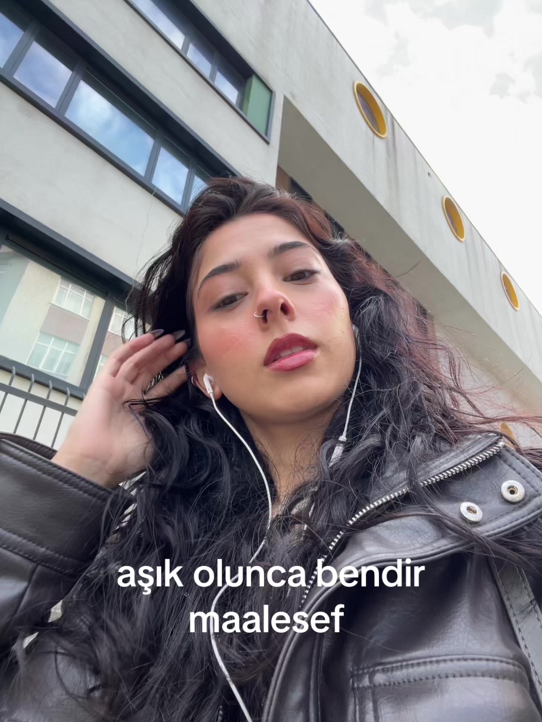 @gizembenya