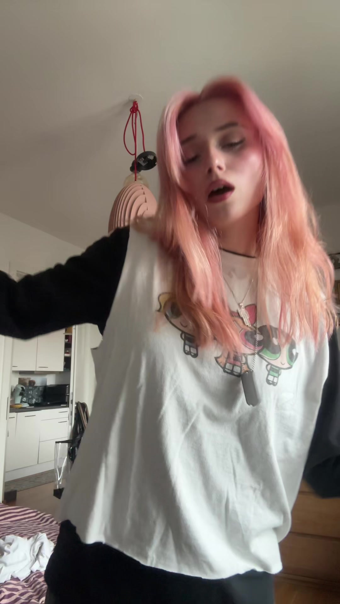 @anni