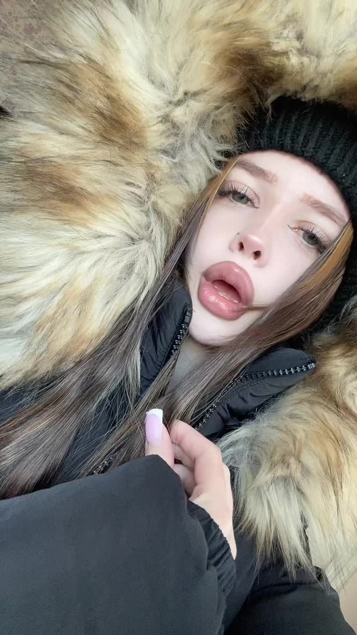 @lil_slutty