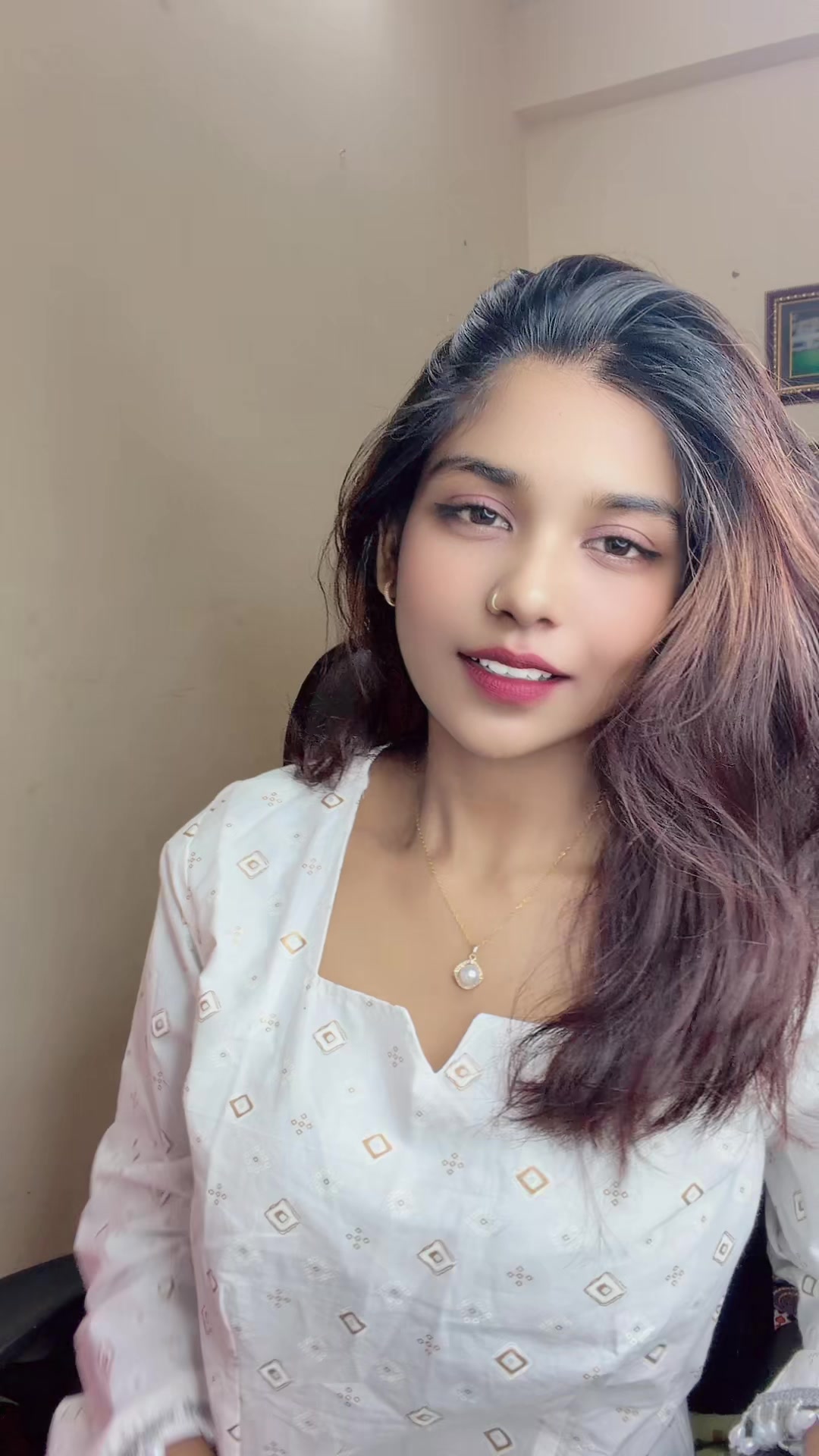 @Nishuu👩