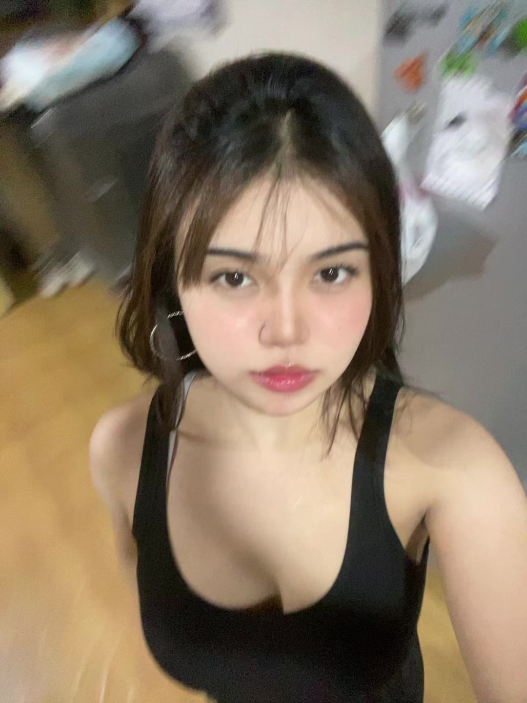 @twtlykvcaaaaahck