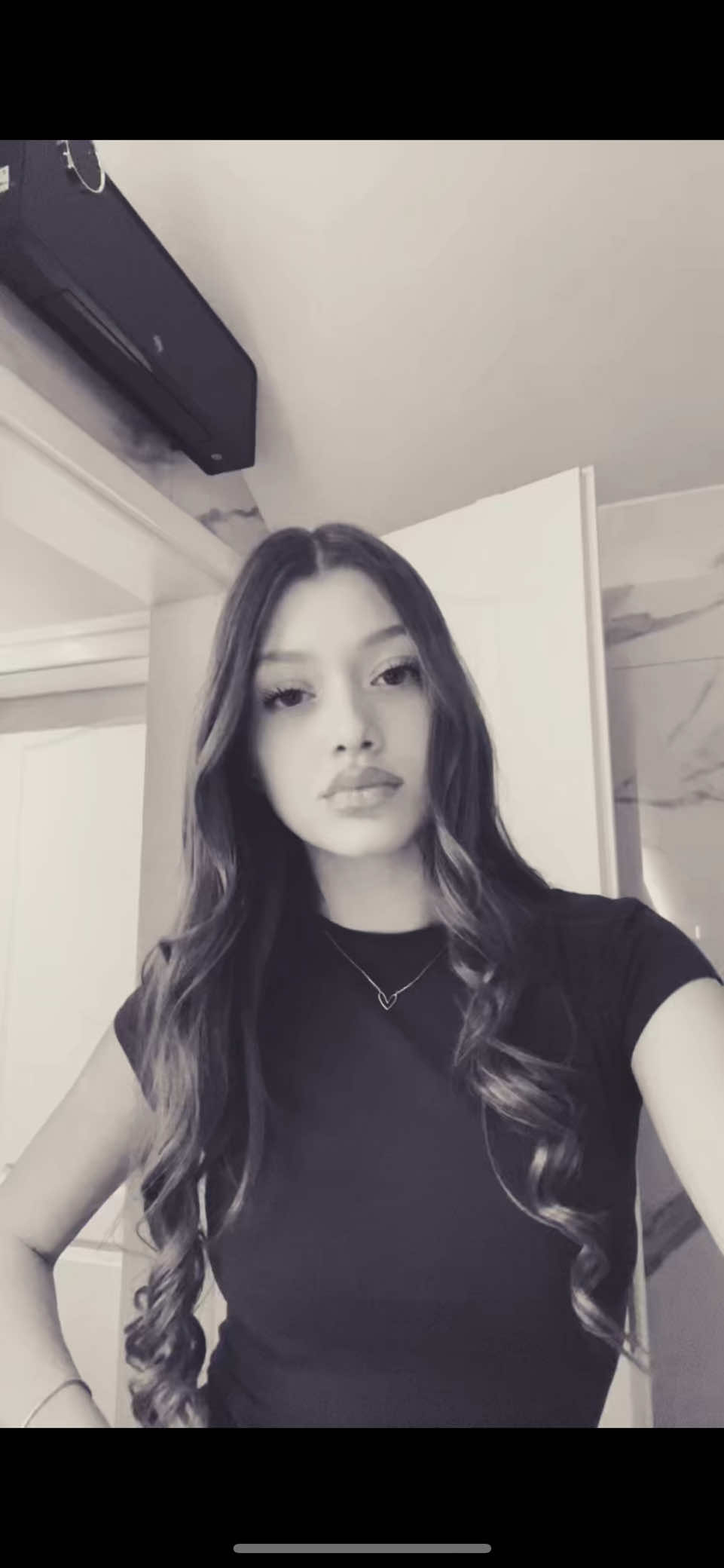 @👸🏼