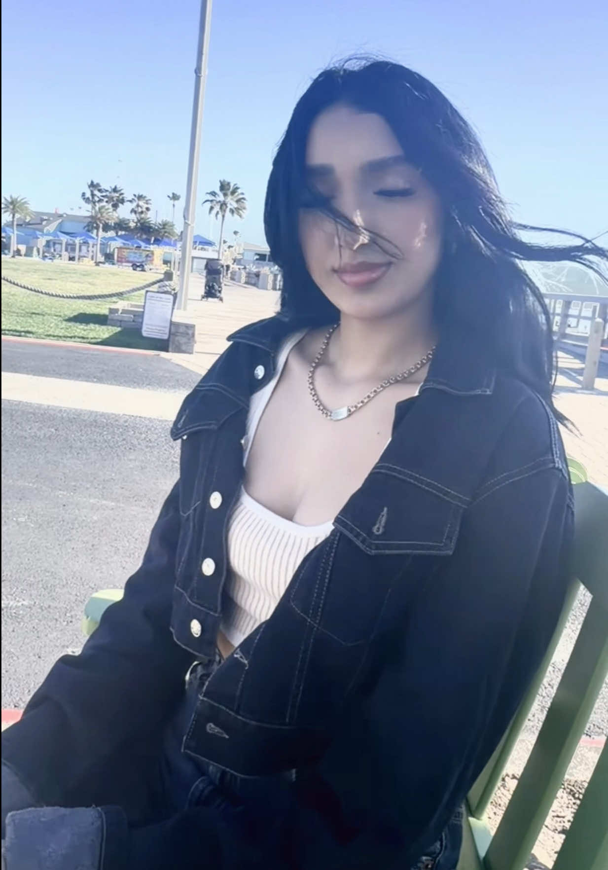 @yanelyzavala