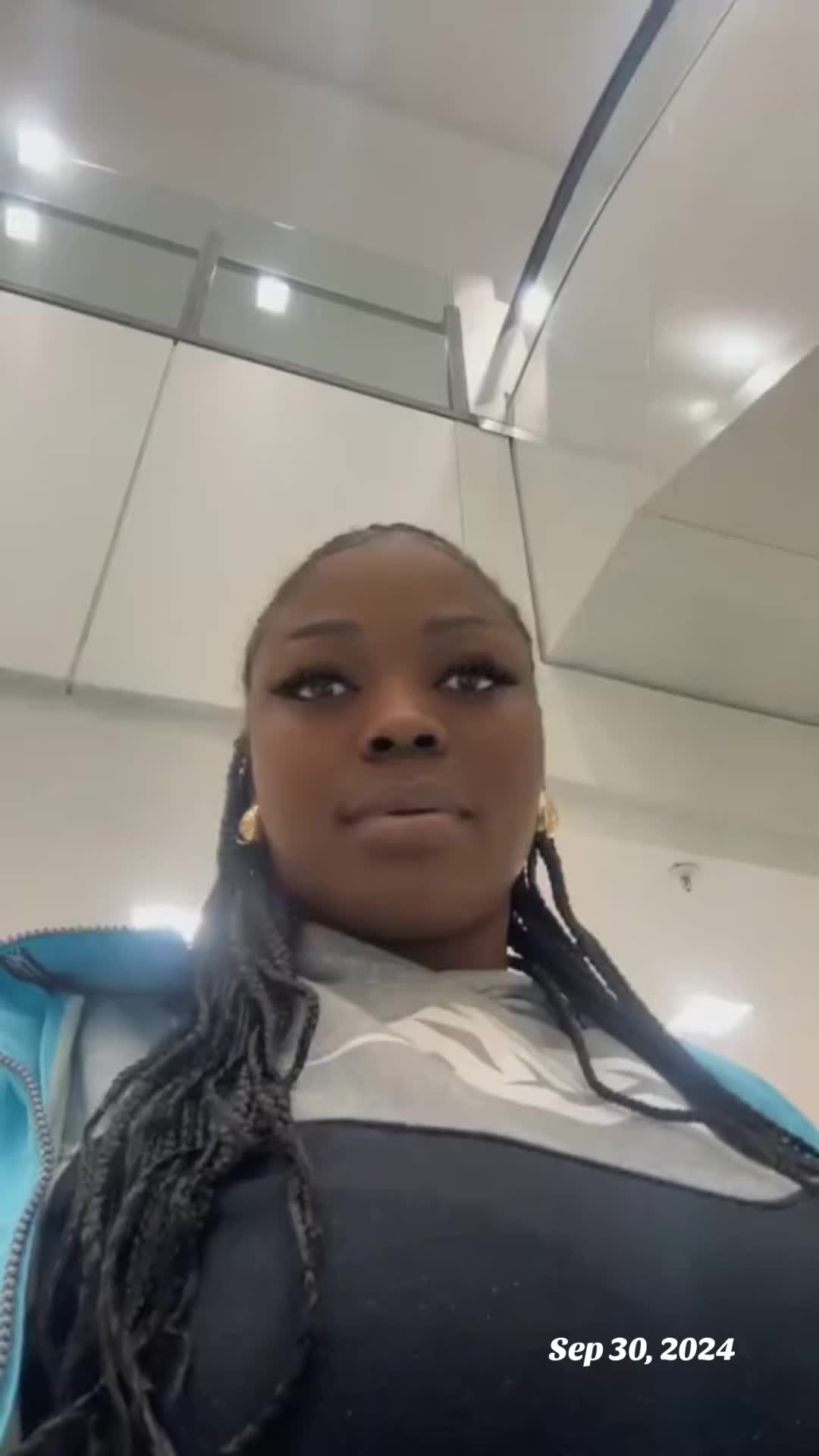 @QUEENFIRST🤍🦋