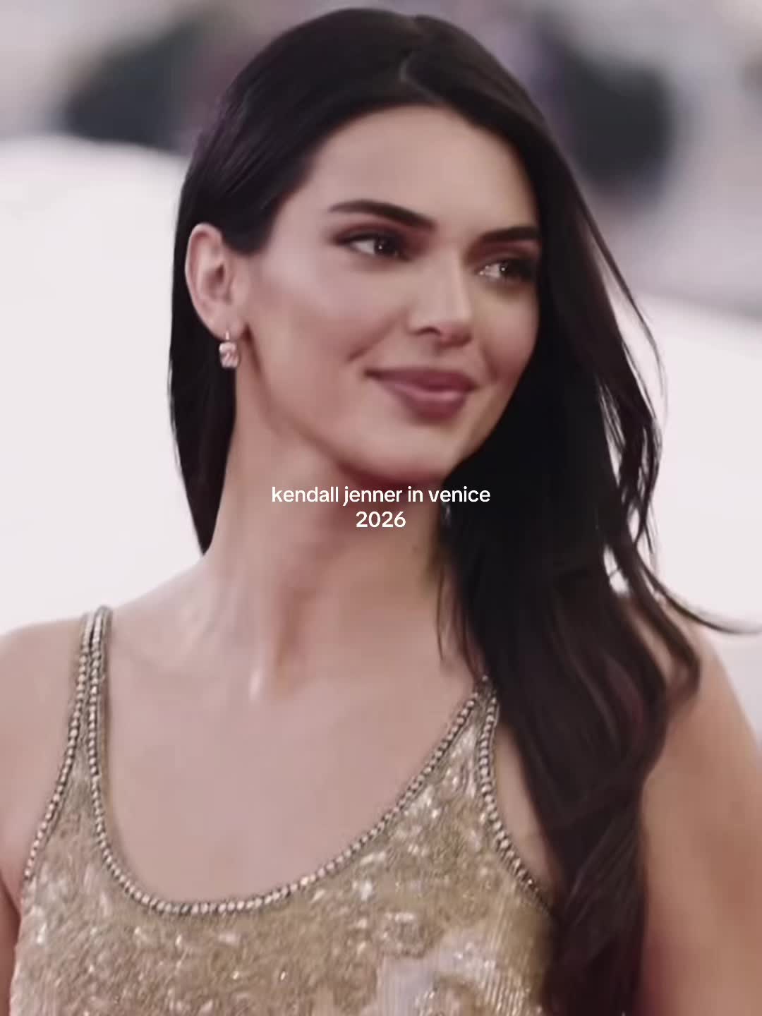 @ℰ.