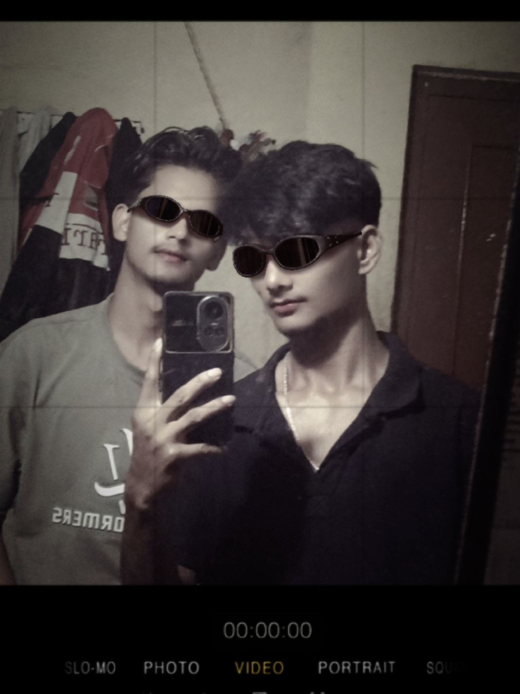 @𝐀 𝐀 𝐑 𝐀 𝐕🦅
