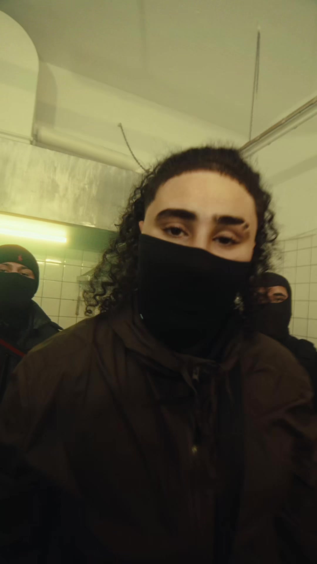 @HoodBlaq