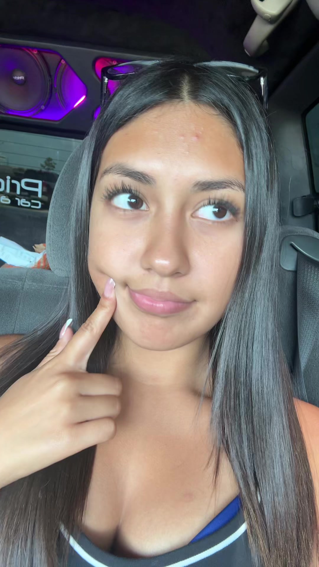 @⊱✿⊰