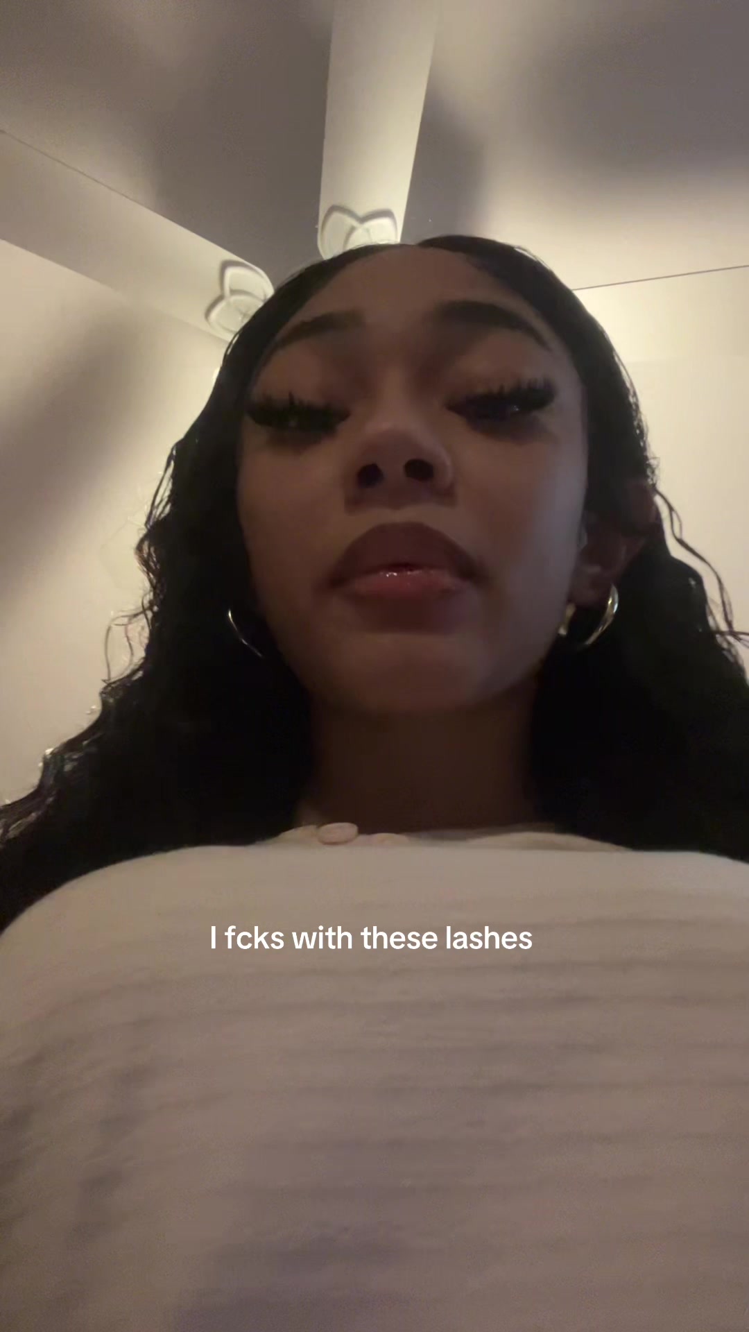 @️