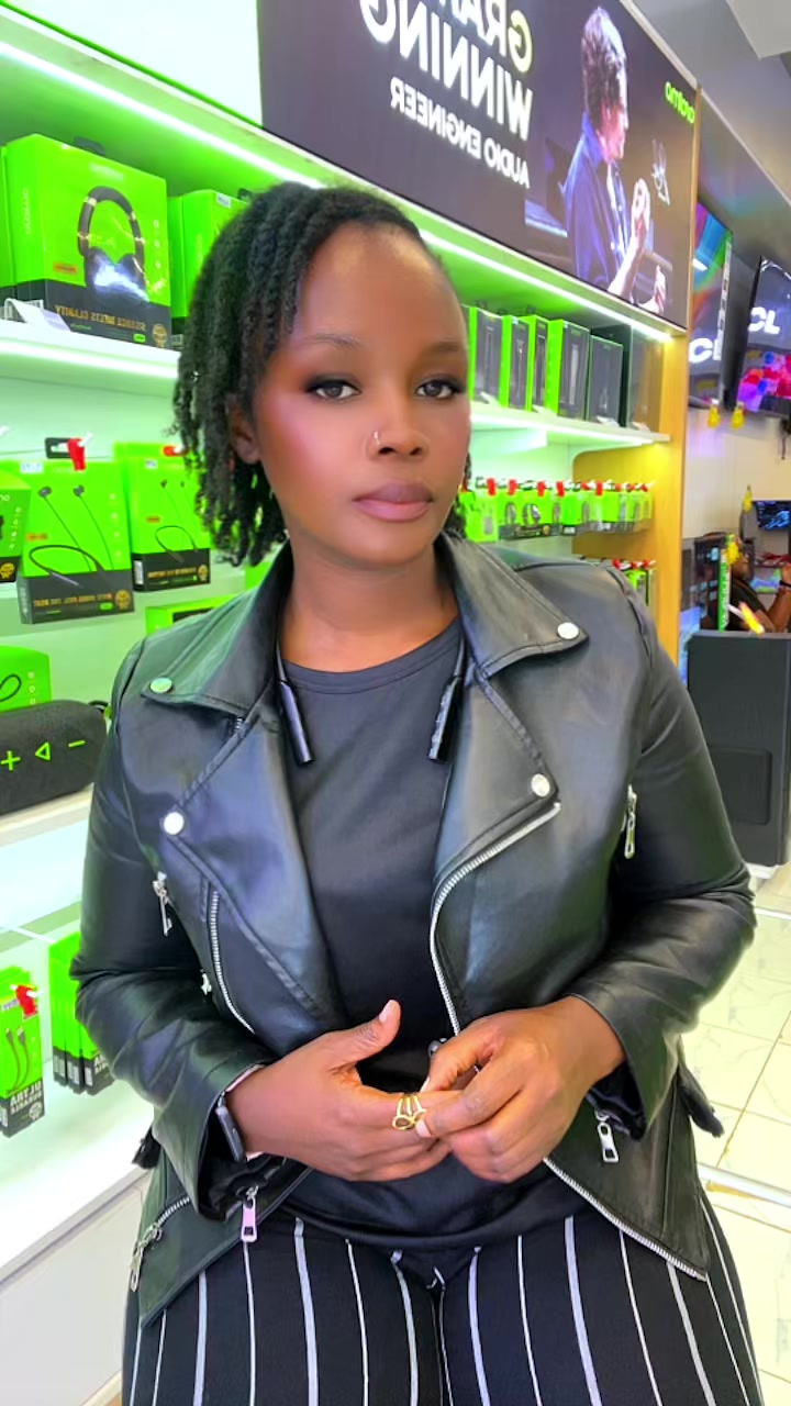 @Carol Wawira
