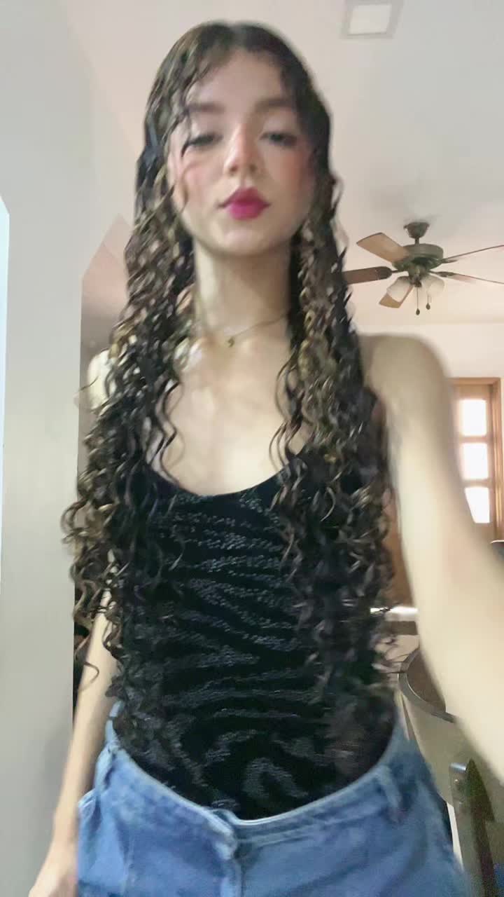 @emilyyy_sf