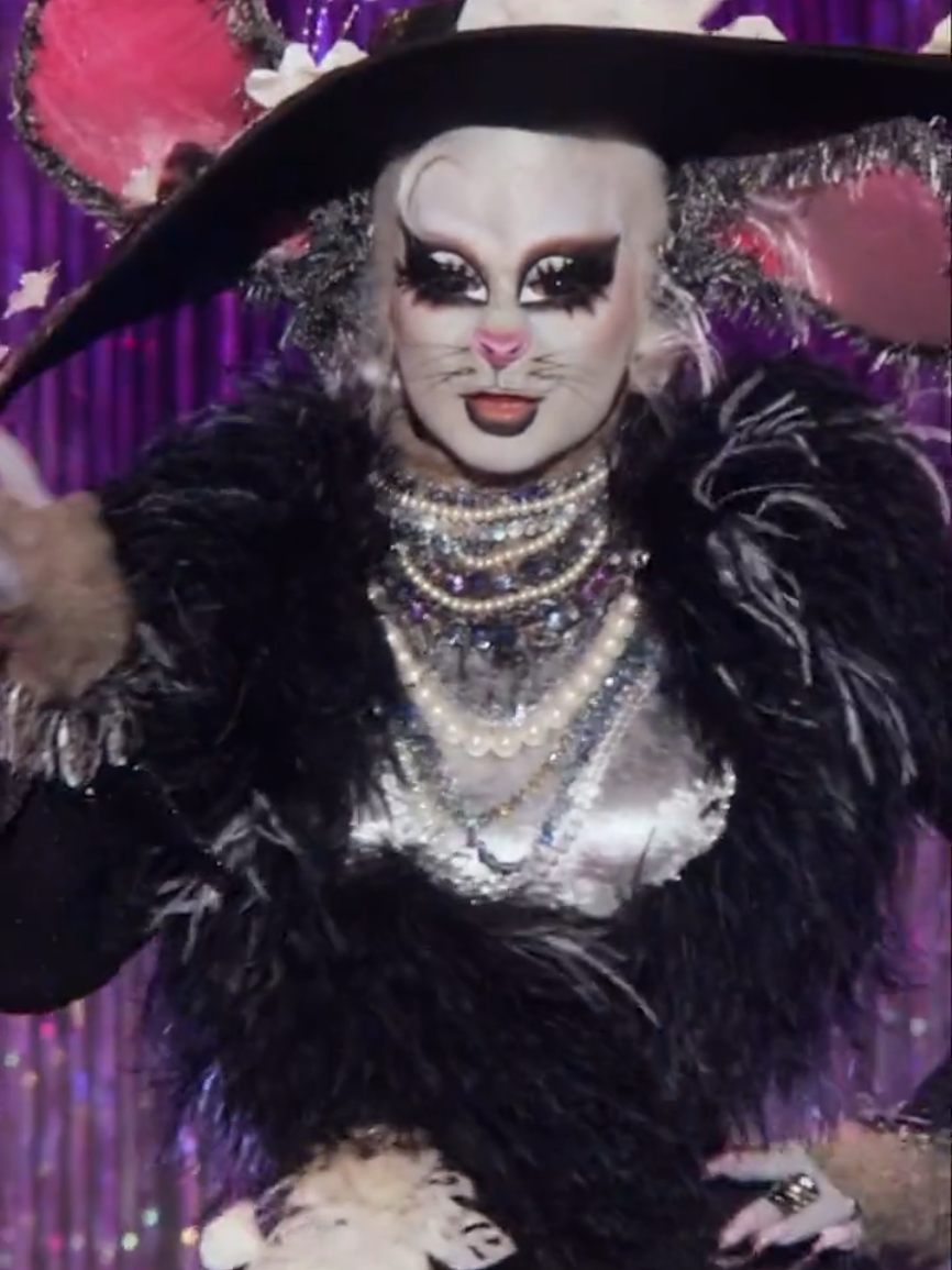 @DRAG 👸👠🪭💋💄