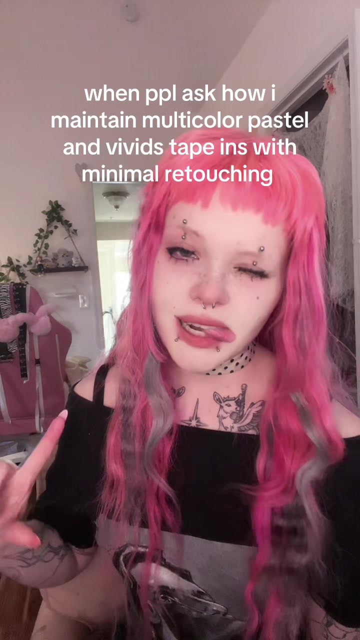 @kneesock