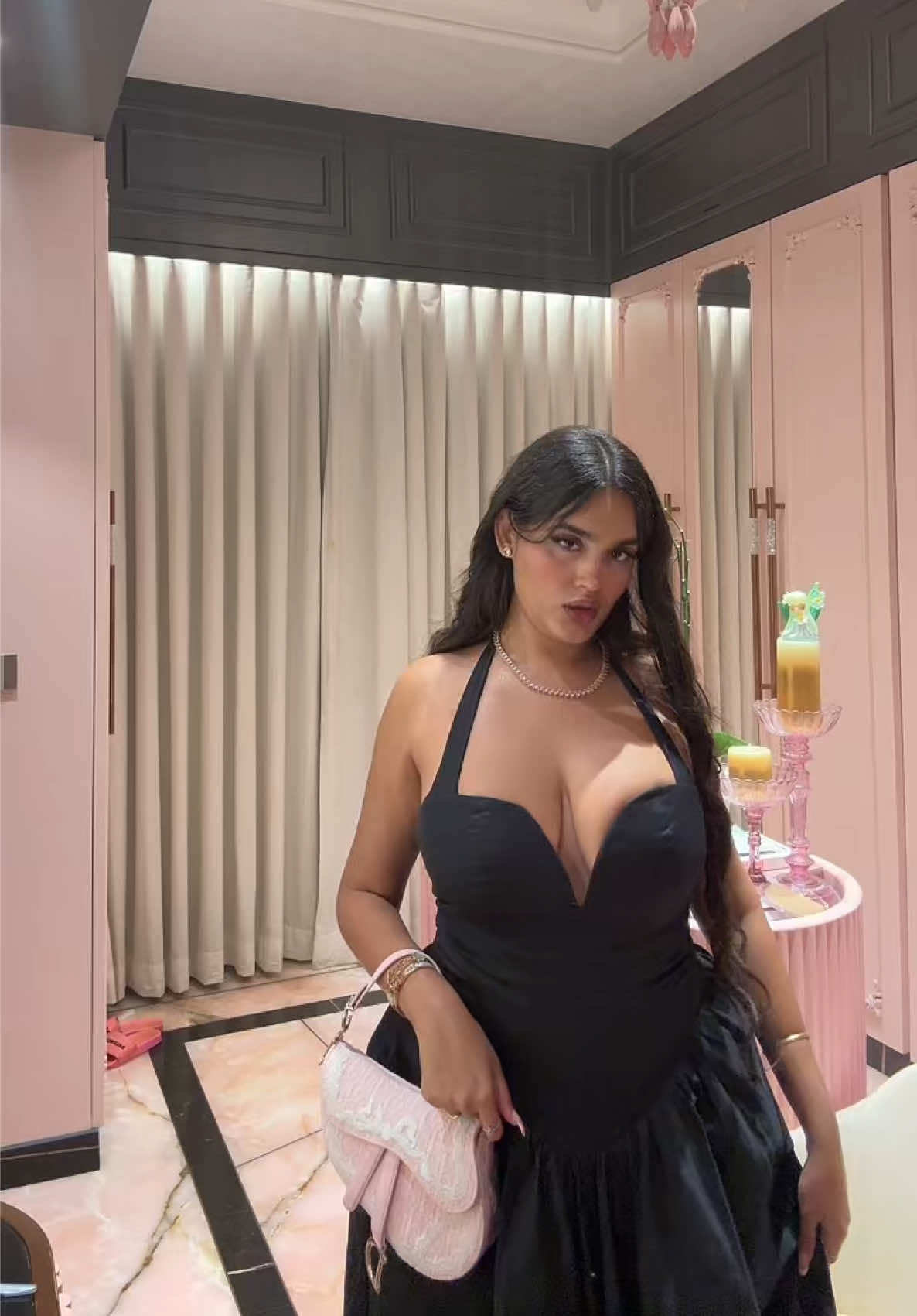 @eishita