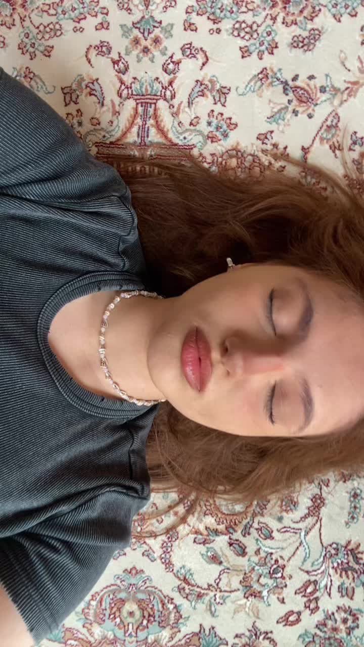 @Rayka