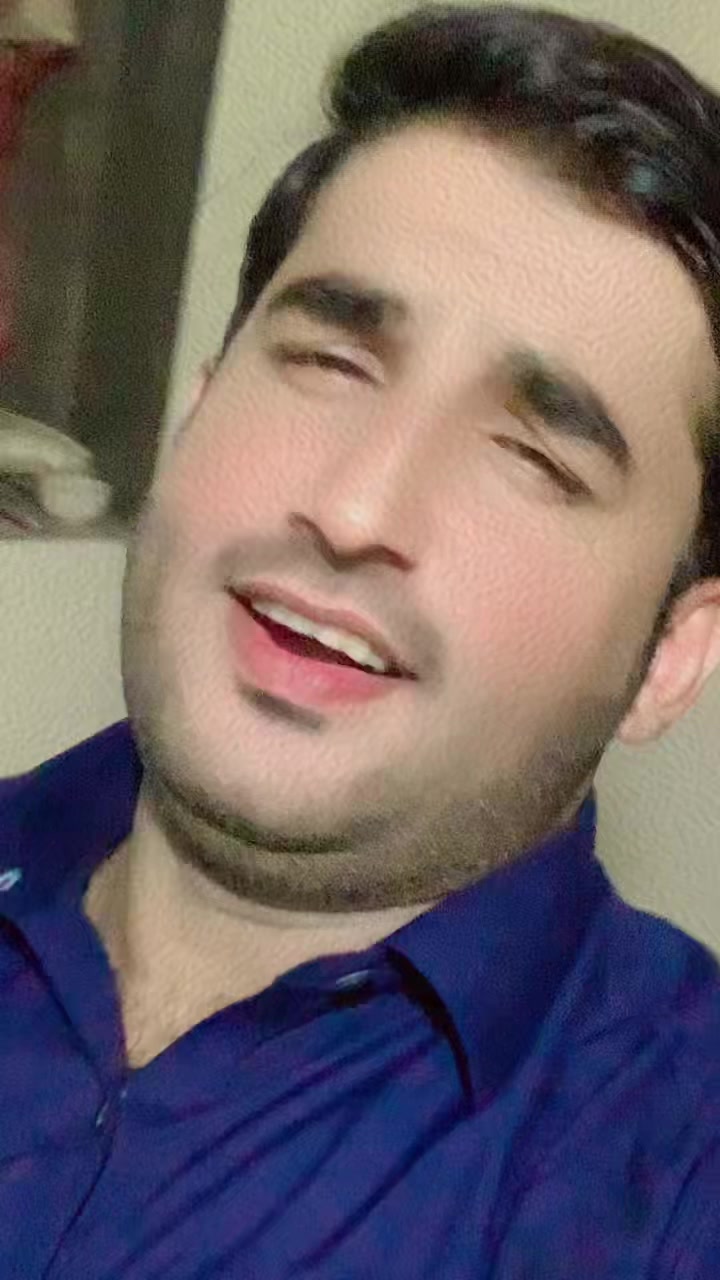 @Dimpleking20🇵🇰
