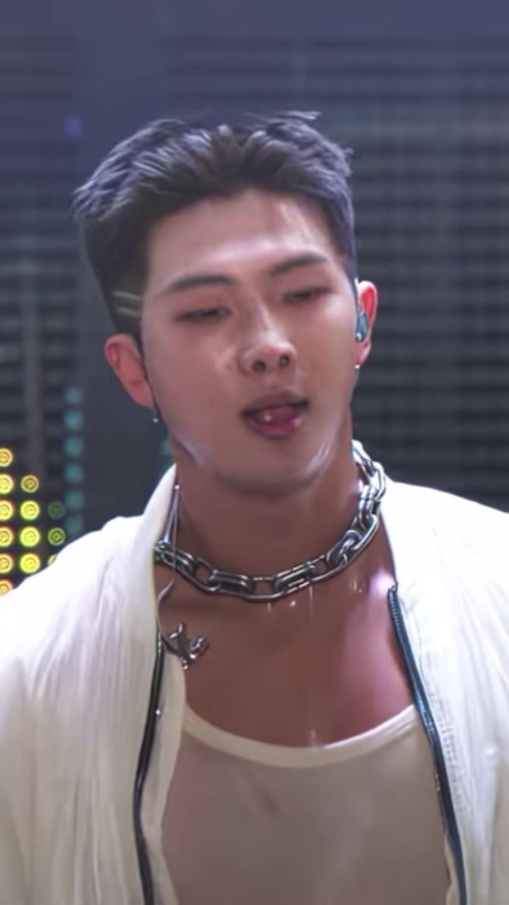 @ot7loml๐ธ๐