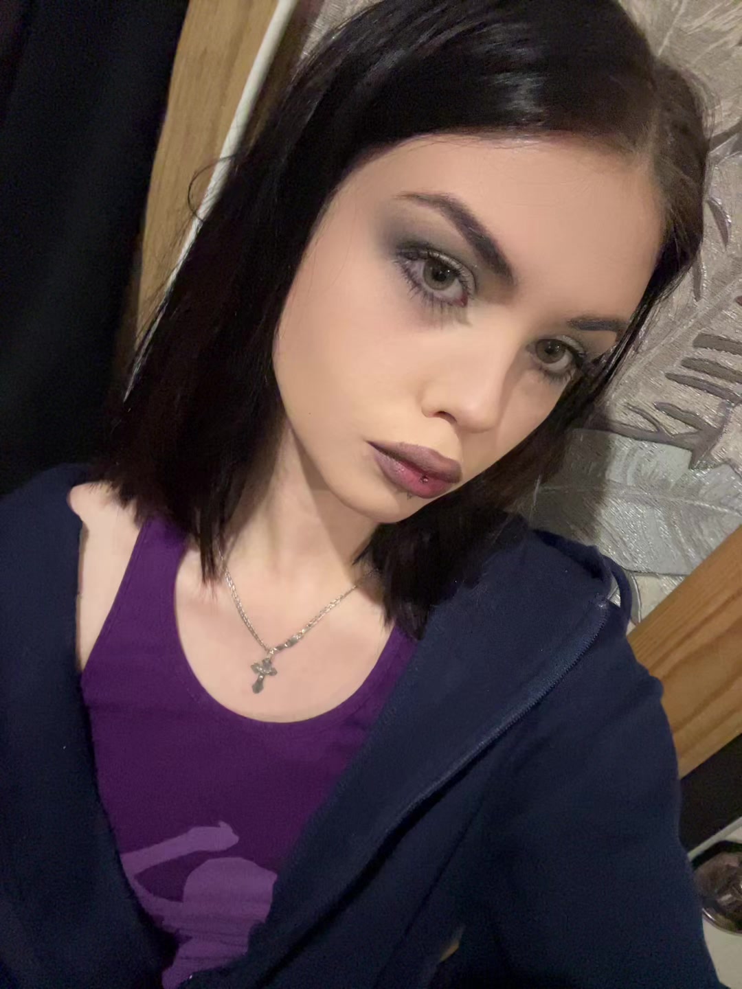 @алисия