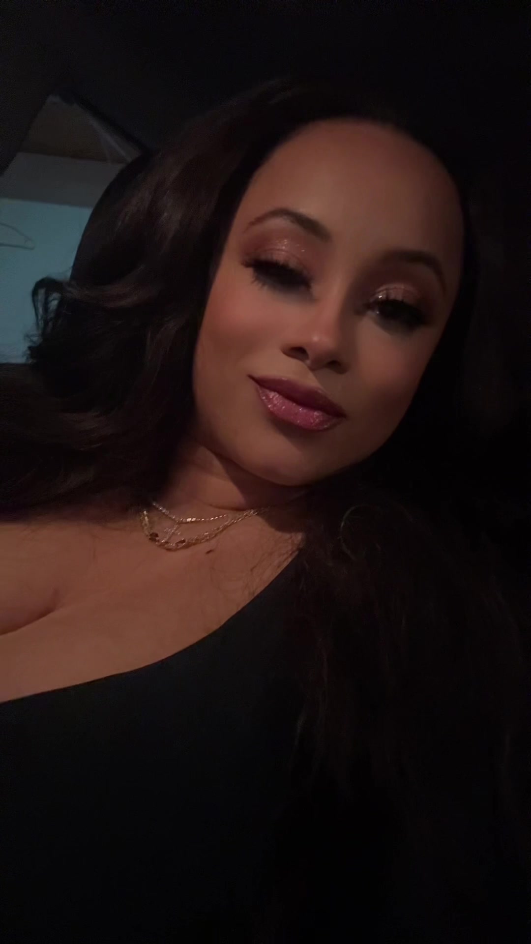 @alysianichele