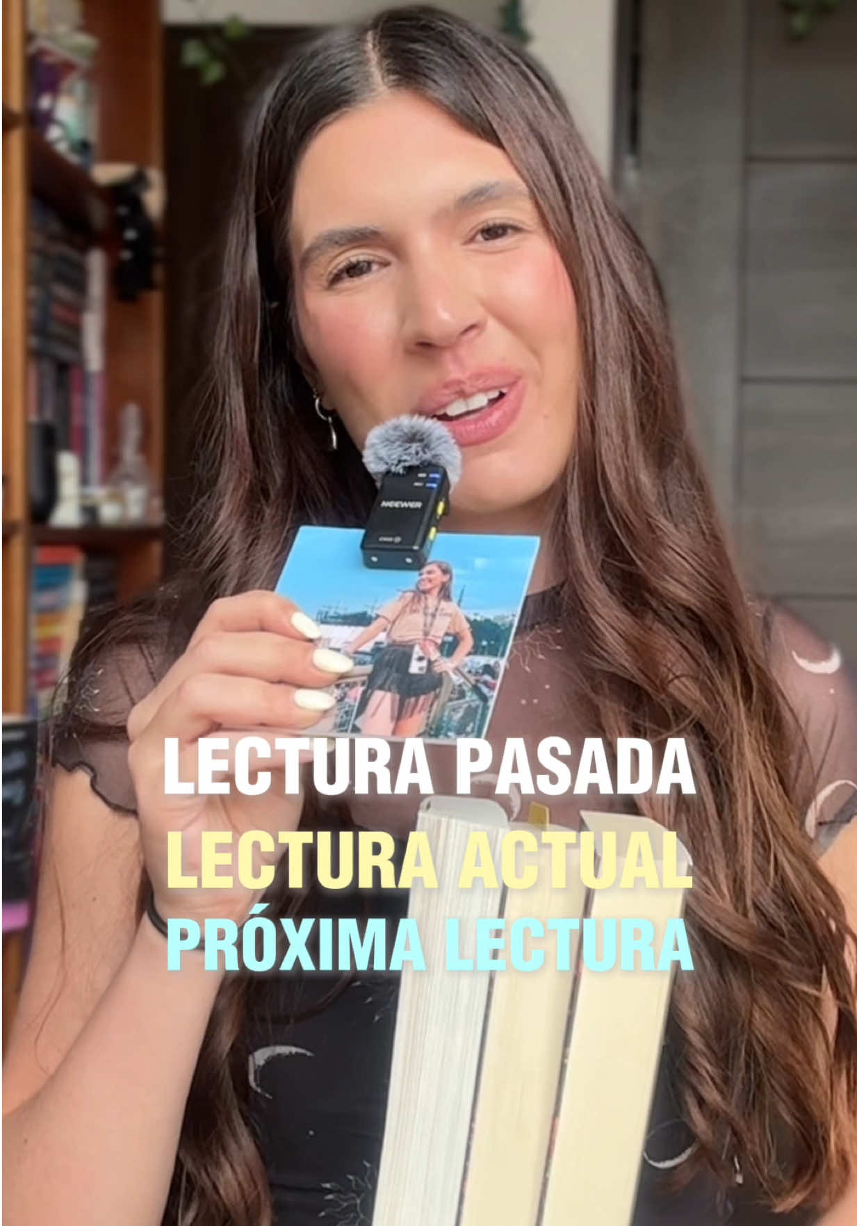 @Mariana Booker✨