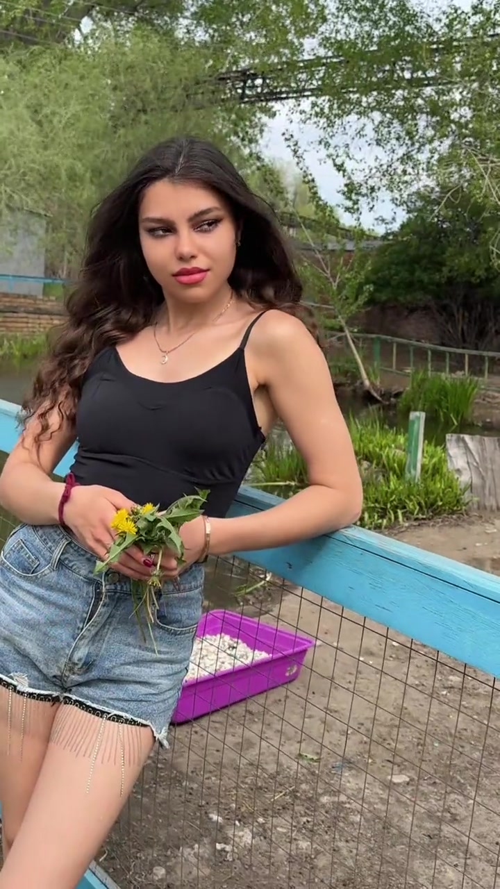 @Angelina Sherkhanova🐱👄