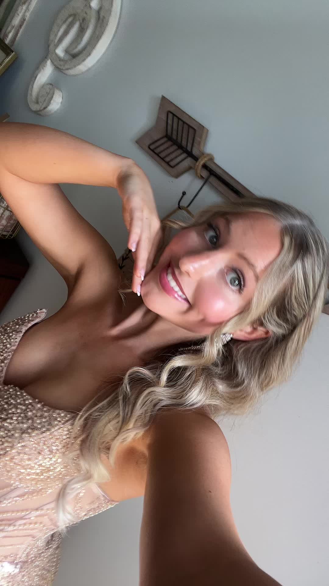 @Ellapaige