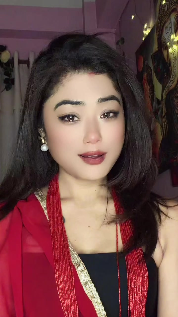 @𝐂𝐡𝐚𝐡𝐚𝐧𝐚 𝐒𝐭𝐡𝐚🇳🇵