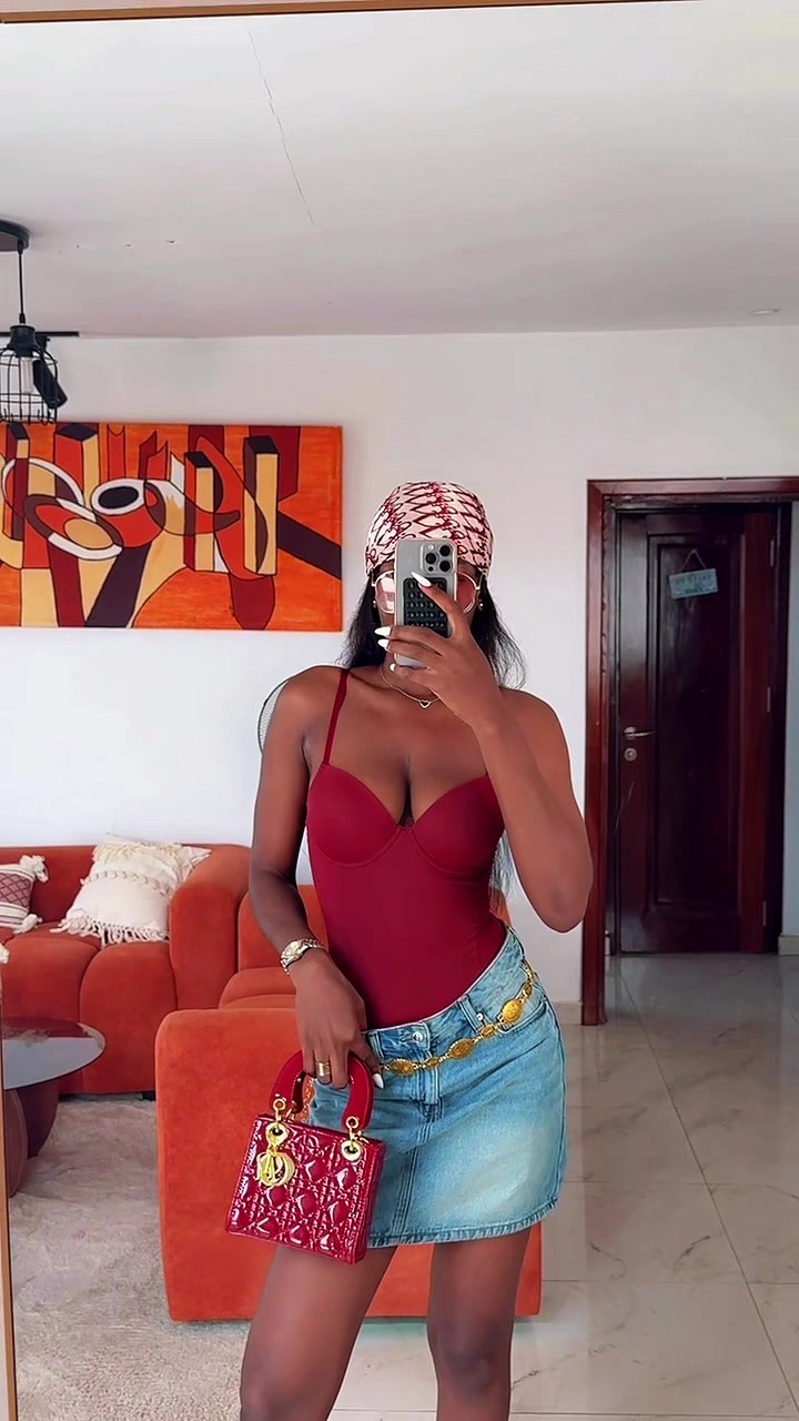 @Oph&eacute;lie samira