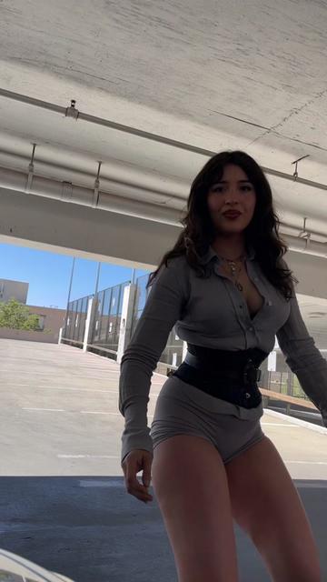 @Jada - Roller Dance Burlesque