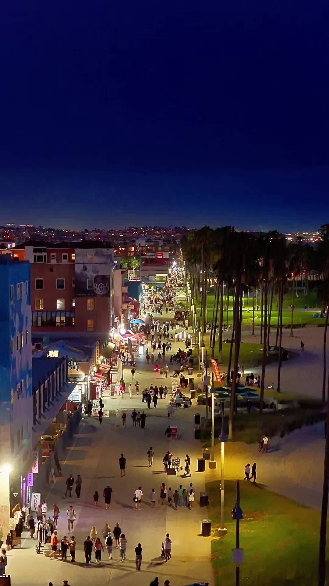 @Venice Beach Boardwalk