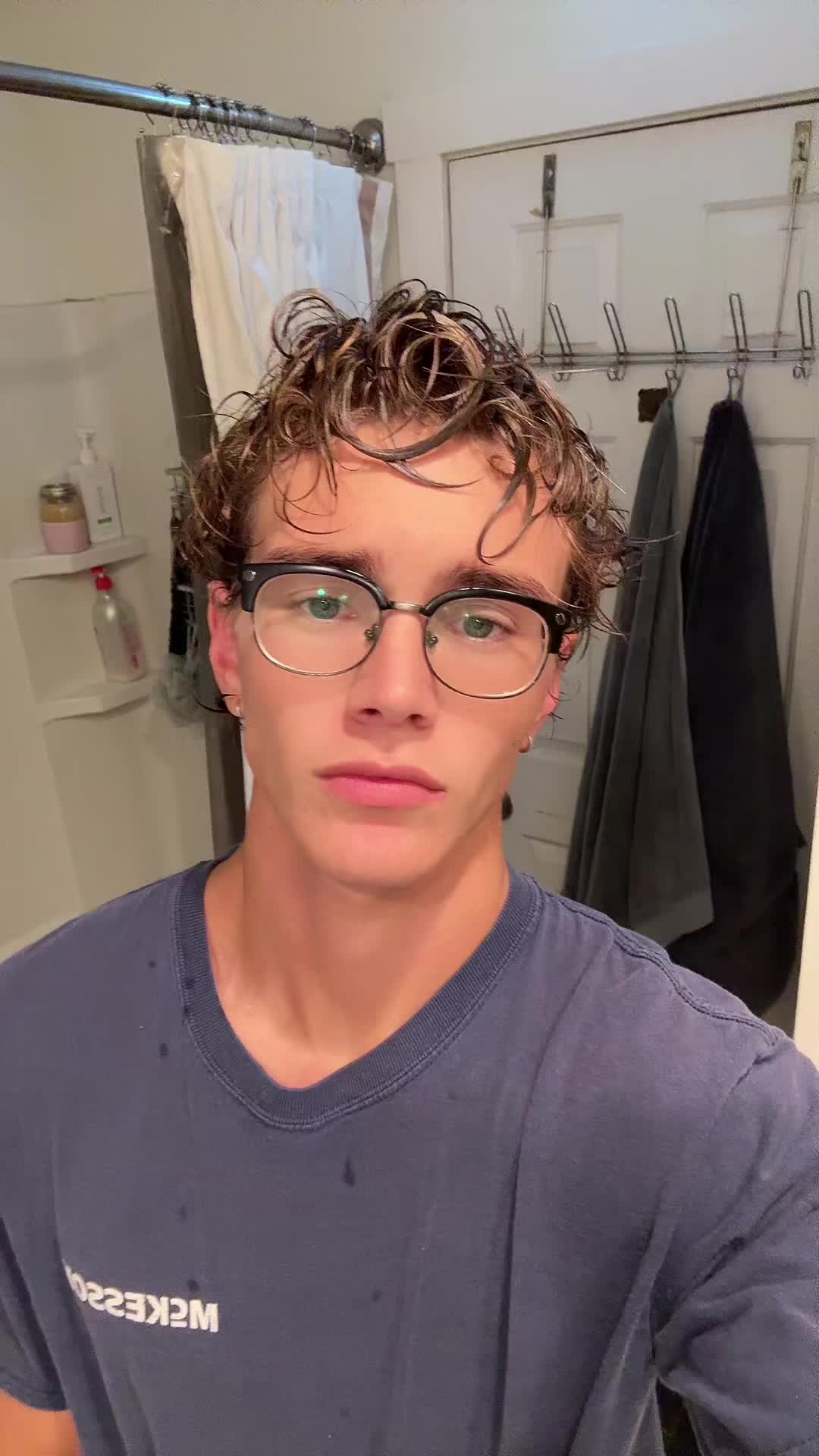 @henryxphillips