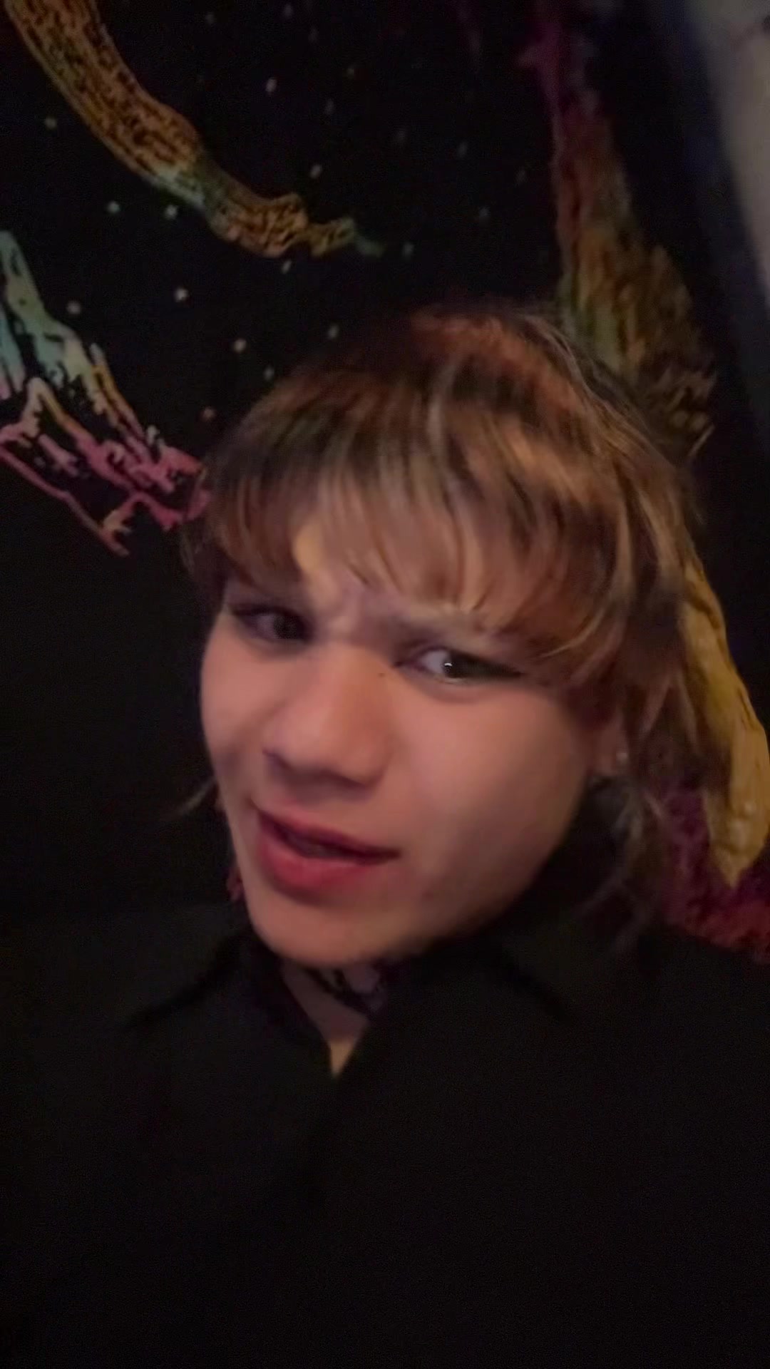 @Emorie 🥴✌️