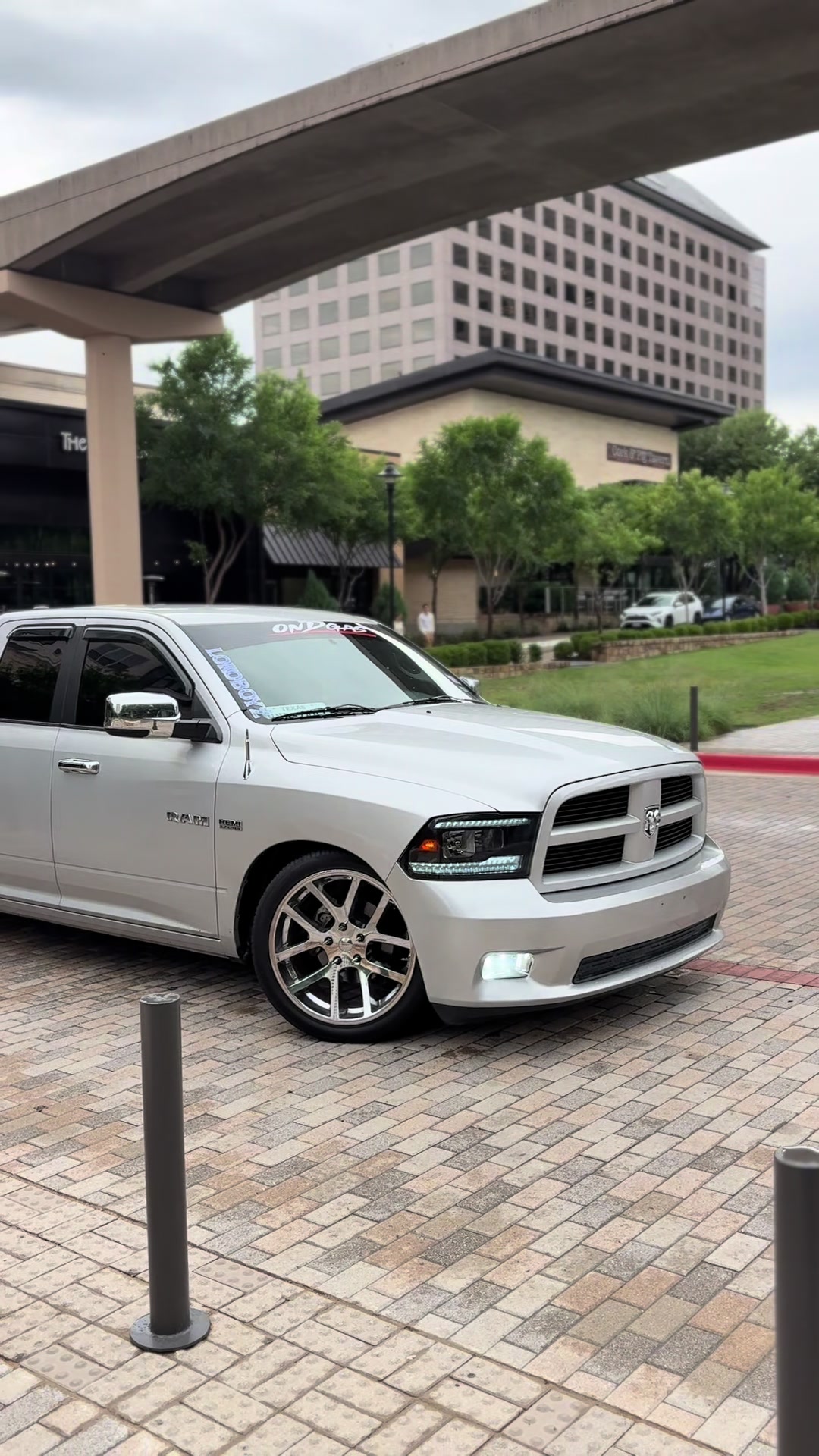 @2SLOWMXTT