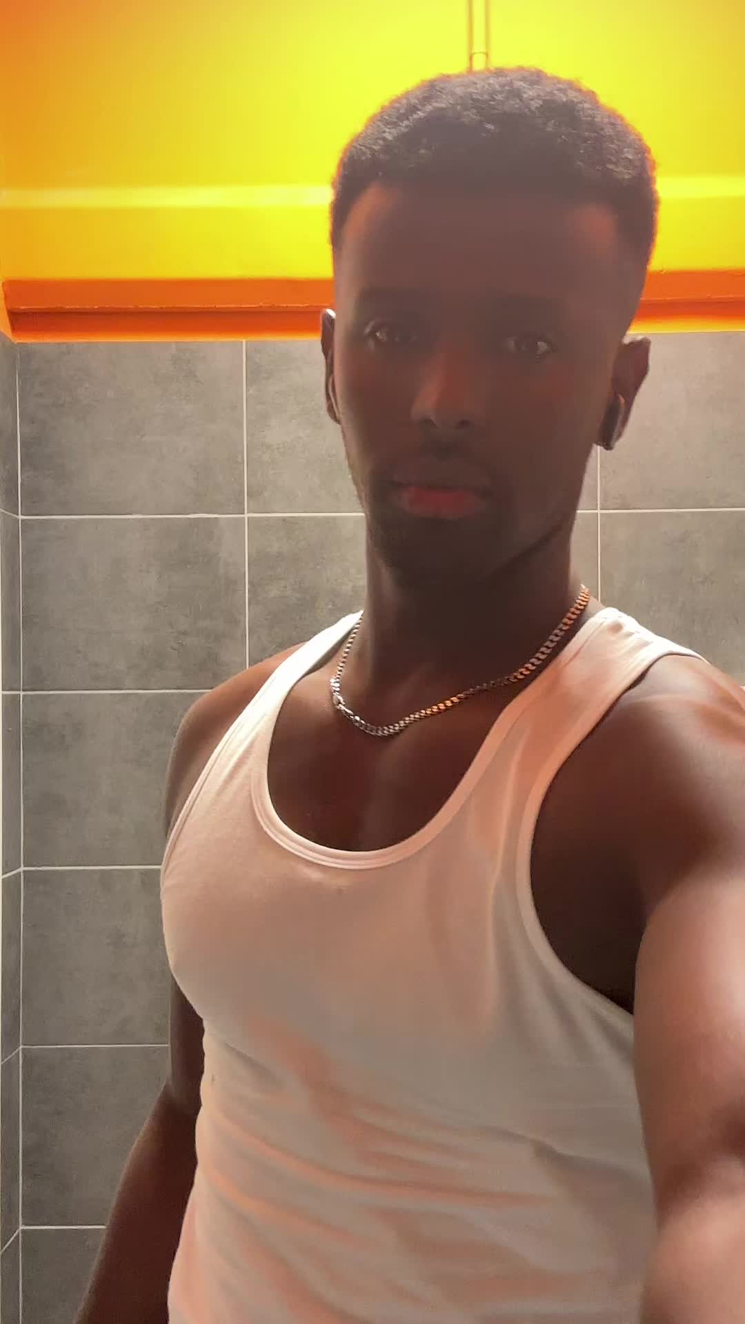 @its.momo2000