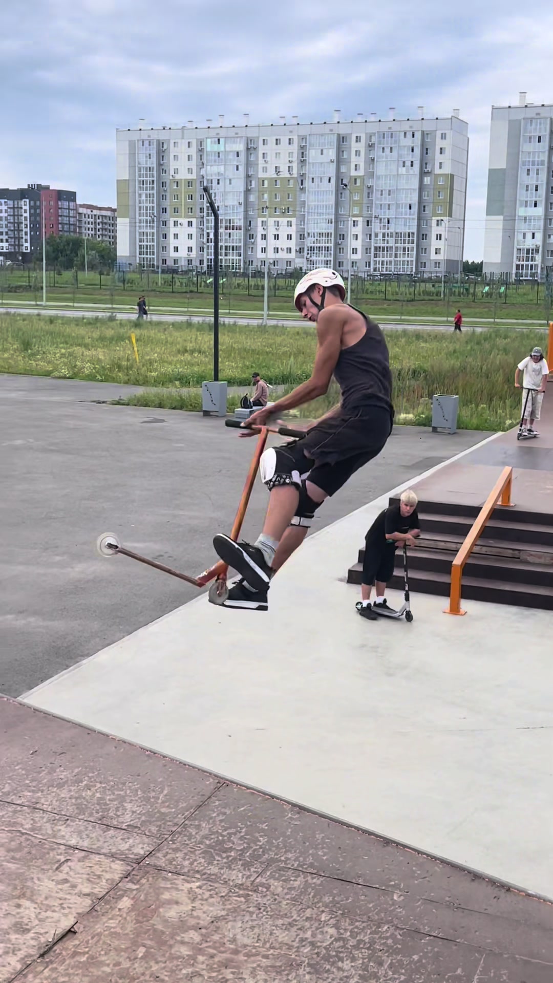 @Maksimov_scooters