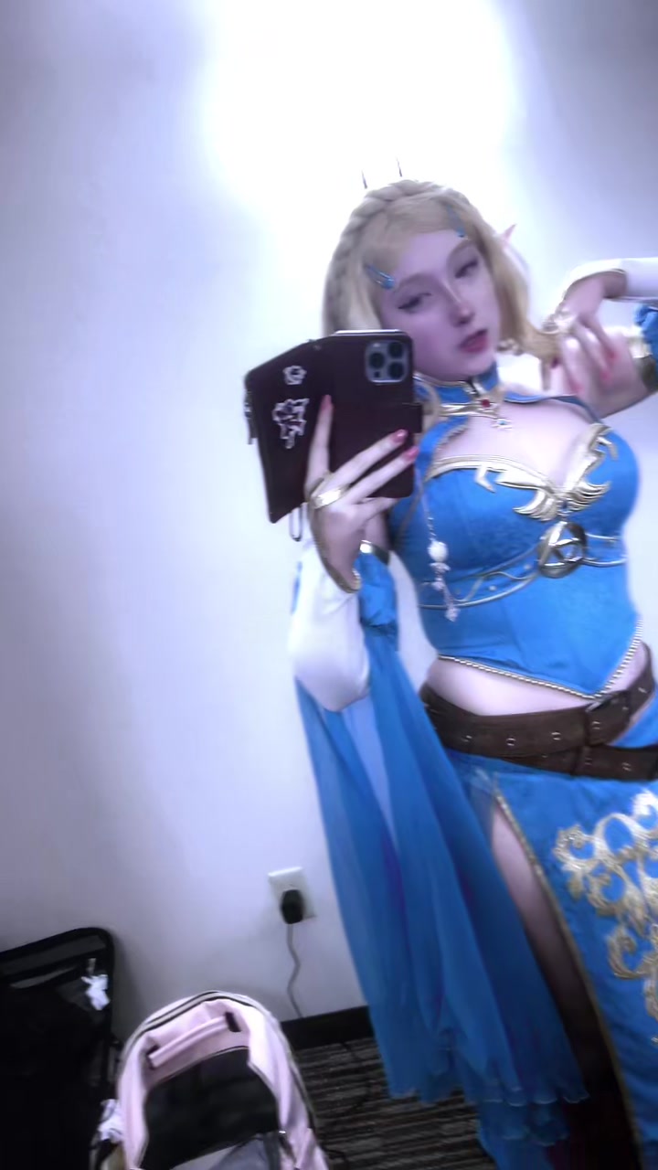 @mooneriya