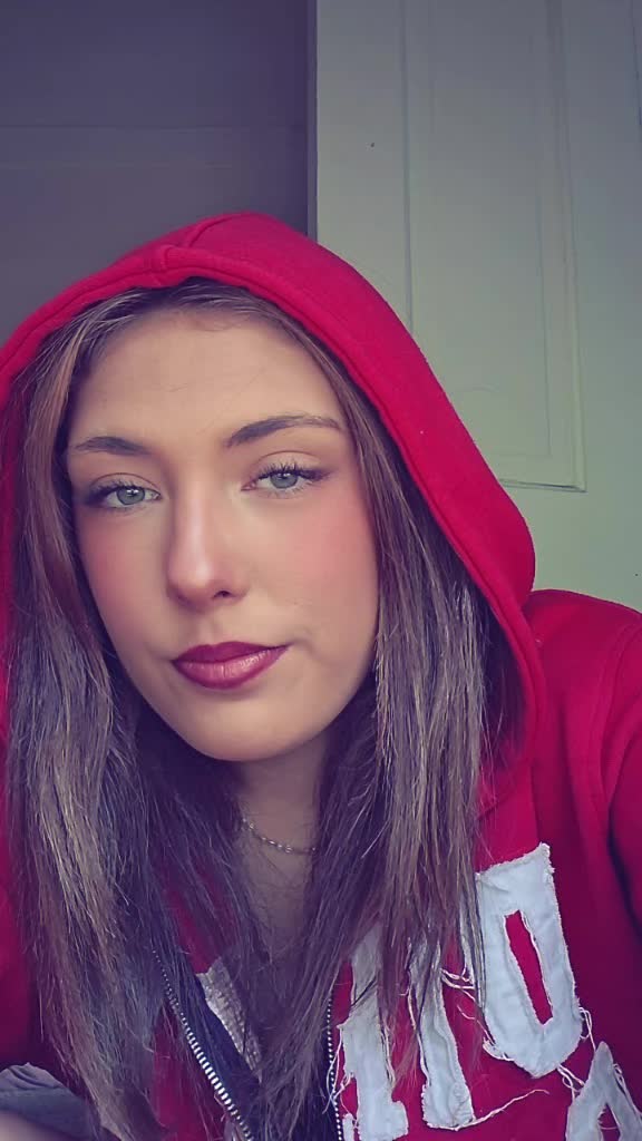 @lolamae