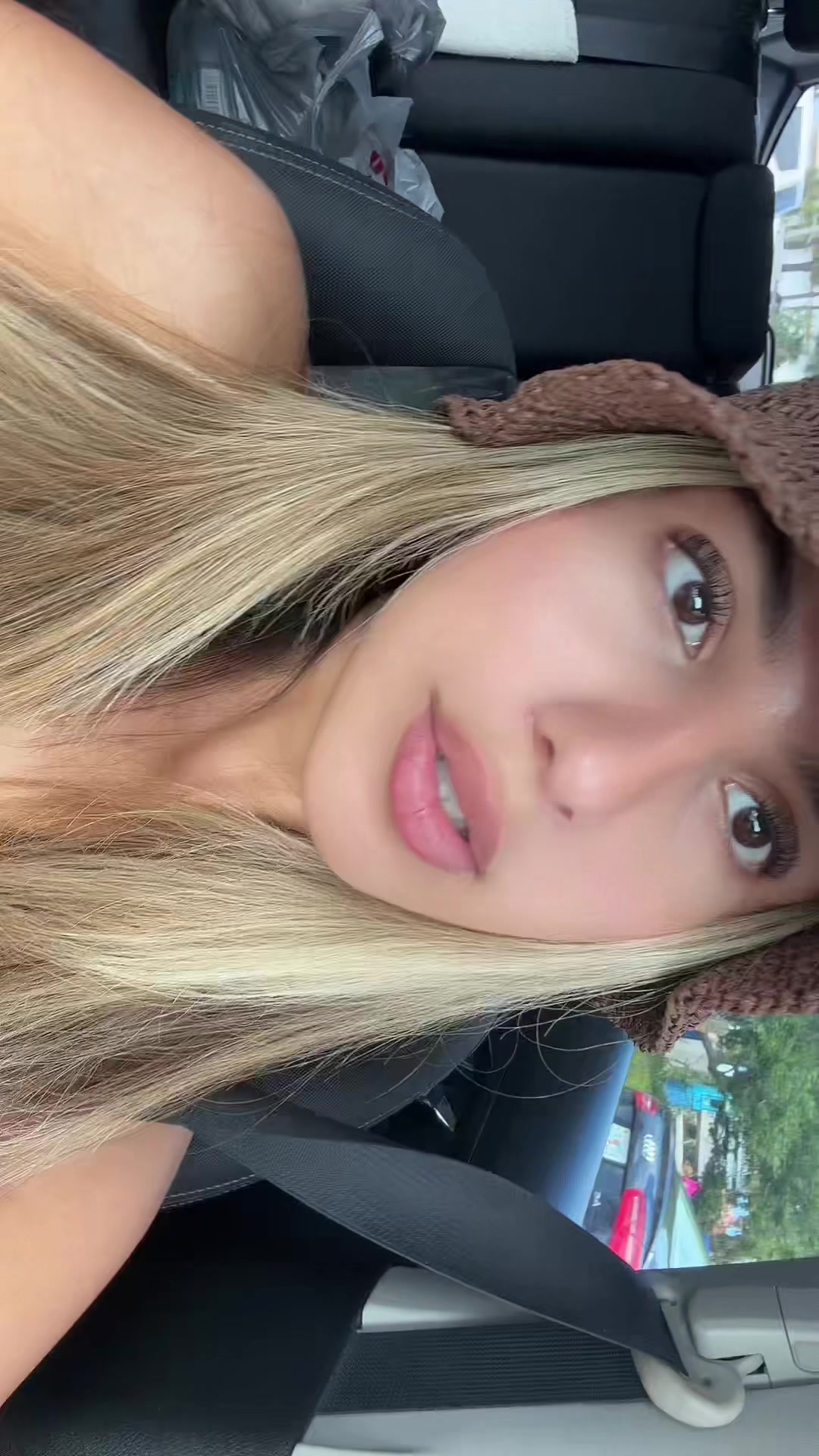 @isabella estrada