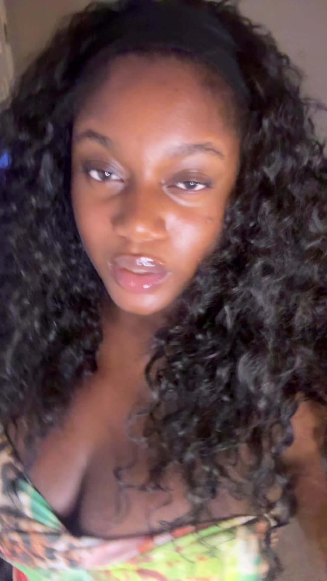 @renabenamiss20