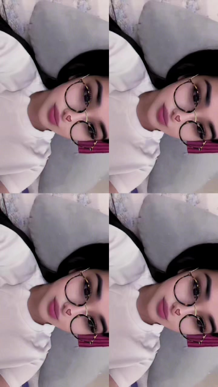 @𝒜.