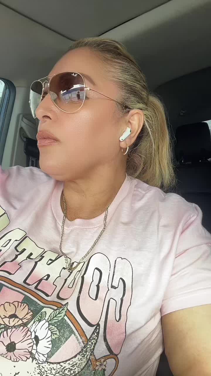 @Herevia1974
