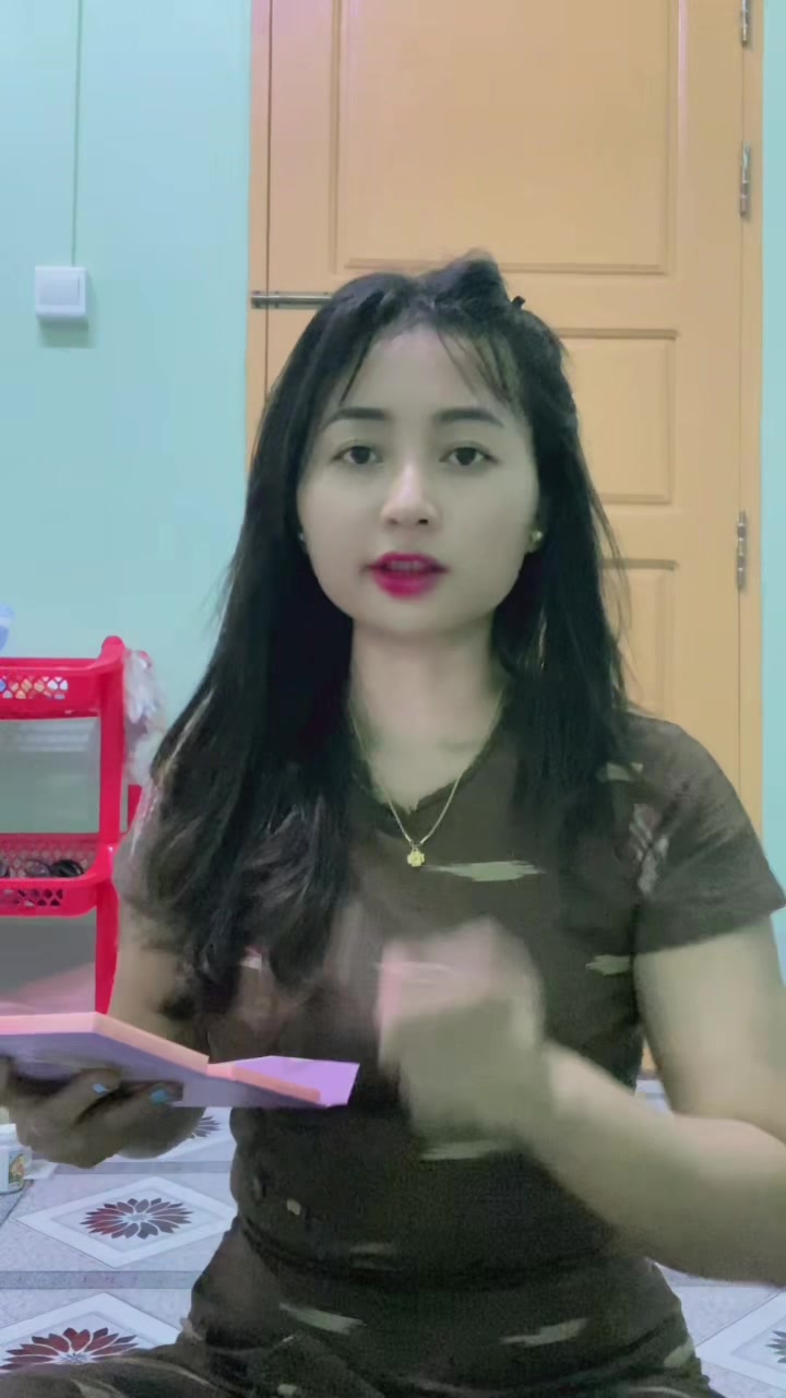 @Myat😘
