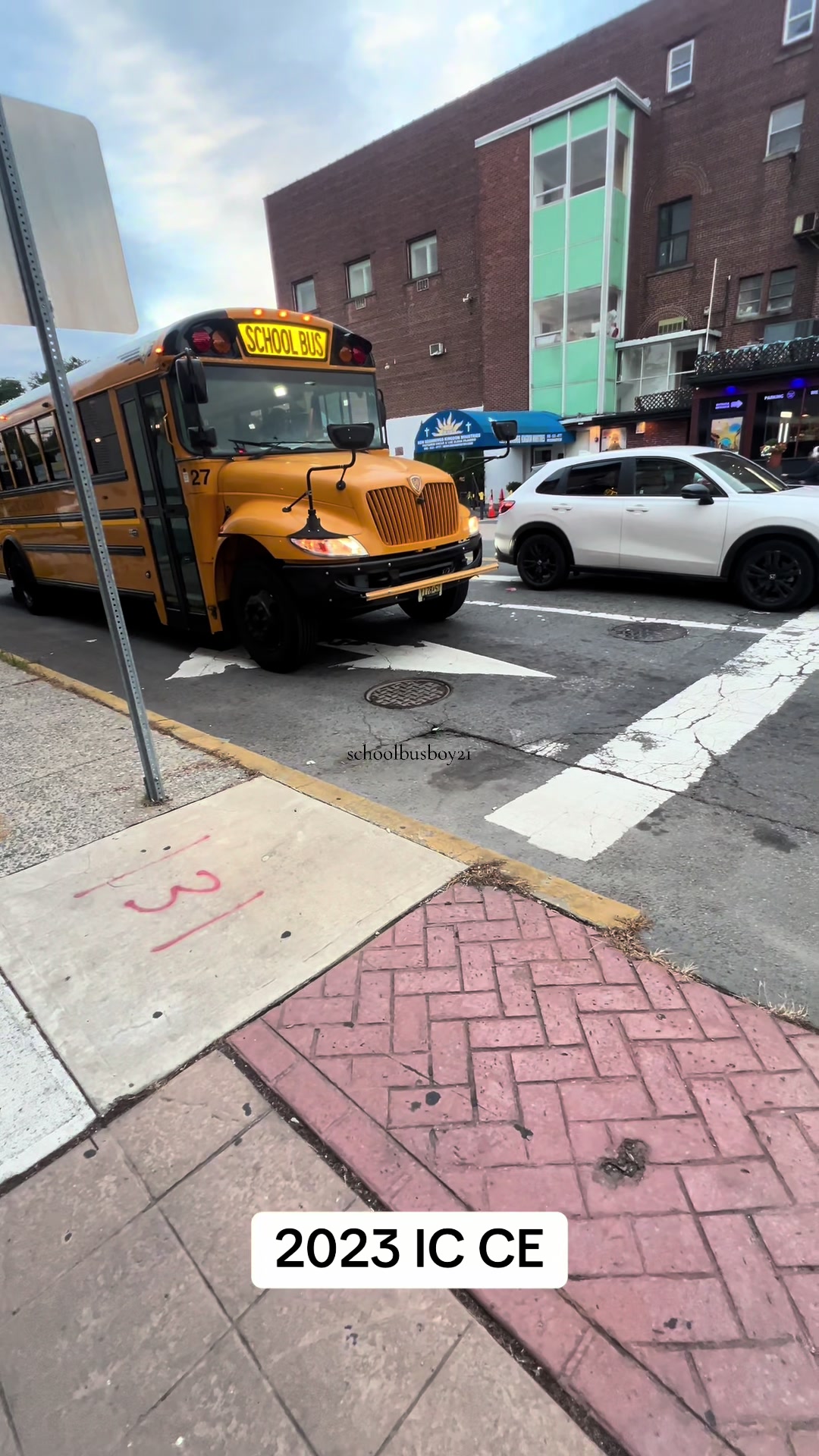 @schoolbusboy21